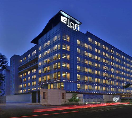 New Delhi, Aloft