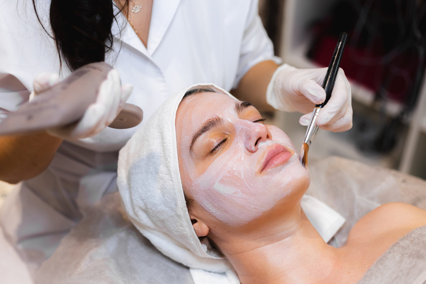 Zivaya Signature Facial